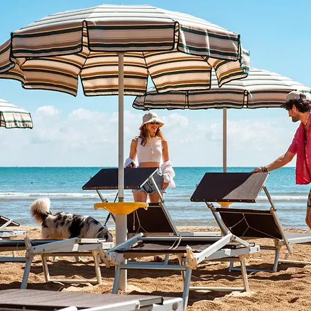 Tatil parkı Villaggio Capo 3*