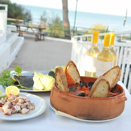 Villaggio Capo 3* Vieste